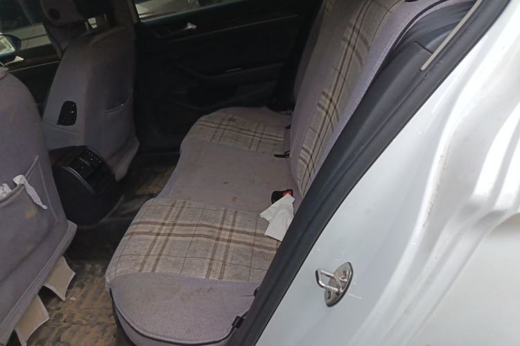 Used Volkswagen Magotan 2018 330TSI DSG Luxury Model Left Rear Seat