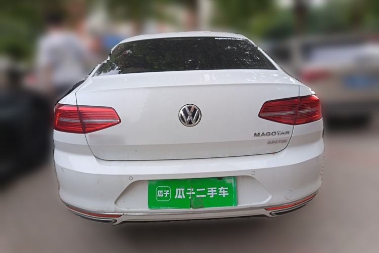 Used Volkswagen Magotan 2018 330TSI DSG Luxury Model Rear
