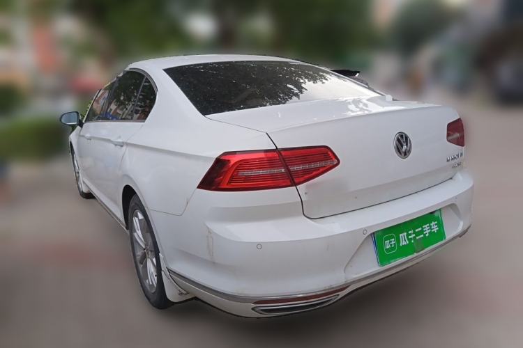 Used Volkswagen Magotan 2018 330TSI DSG Luxury Model Rear Left 45 Deg