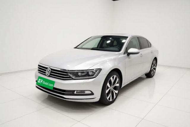 Volkswagen Magotan 2018 380TSI DSG Prestige Model с пробегом