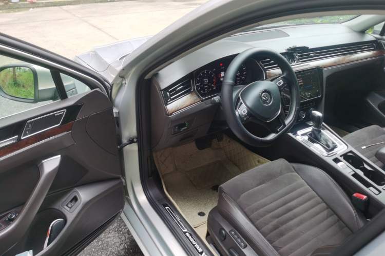 Used Volkswagen Magotan 2018 380TSI DSG Prestige Model Driver Seat