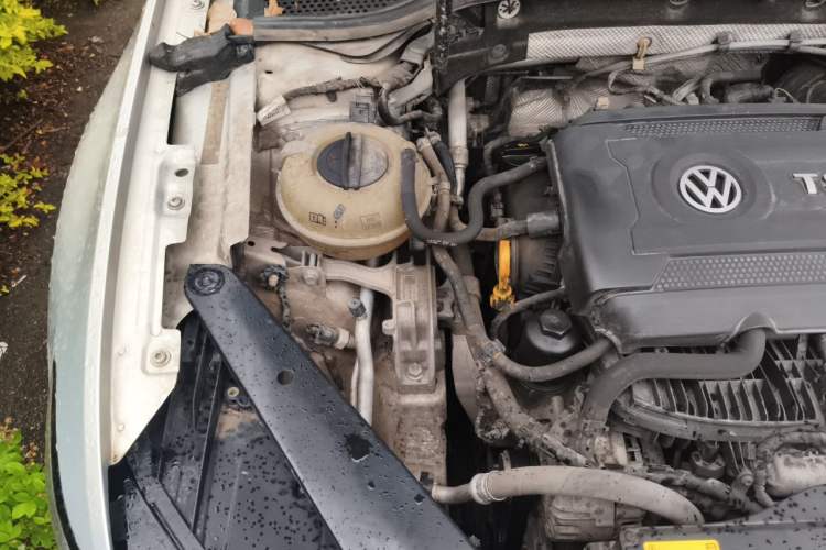 Used Volkswagen Magotan 2018 330TSI DSG Advanced Model Engine Bay Right