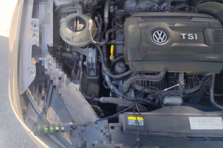 Used Volkswagen Magotan 2018 Facelift 330TSI DSG Luxury Model Engine Bay Right