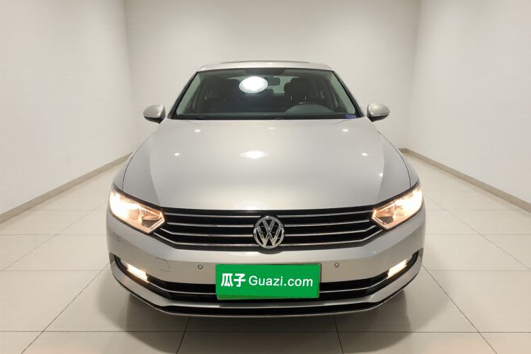 Used Volkswagen Magotan 2018 330TSI DSG Advanced Model Front
