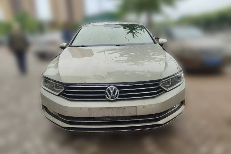 Used Volkswagen Magotan 2018 330TSI DSG Advanced Model Front