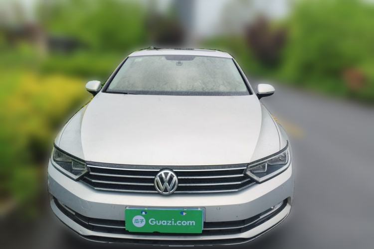 Used Volkswagen Magotan 2018 330TSI DSG Advanced Model Front