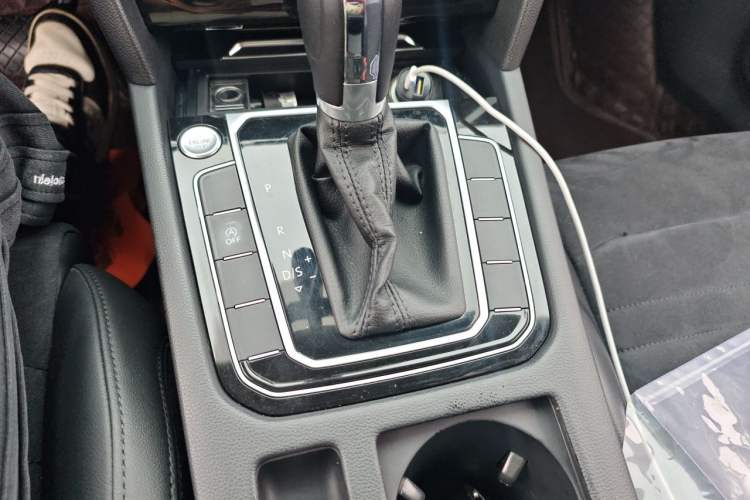 Used Volkswagen Magotan 2018 330TSI DSG Luxury Model Gear Lever