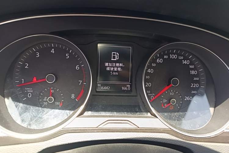 Used Volkswagen Magotan 2018 330TSI DSG Luxury Model Instrument Cluster