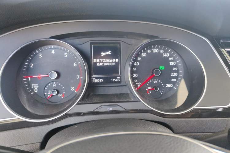 Used Volkswagen Magotan 2018 Facelift 330TSI DSG Luxury Model Instrument Cluster