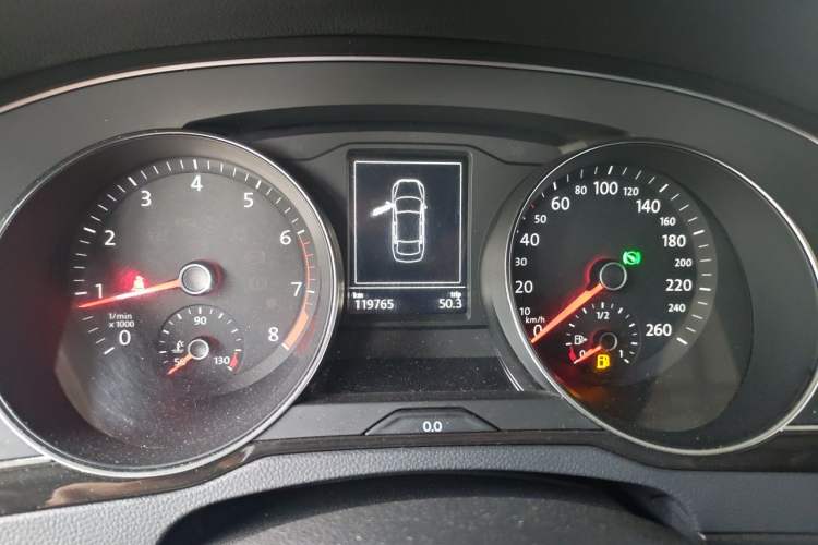 Used Volkswagen Magotan 2018 330TSI DSG Luxury Model Instrument Cluster