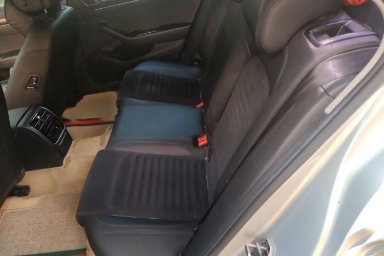 Used Volkswagen Magotan 2018 380TSI DSG Luxury Model Interior 4