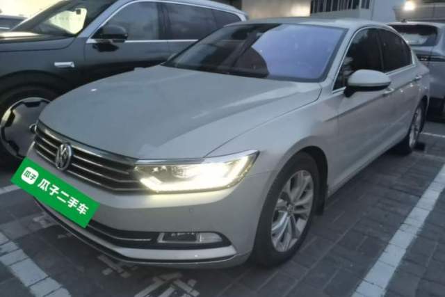 Used Volkswagen Magotan 2018 330TSI DSG Luxury Model