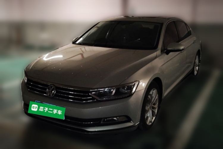 Ojetý Volkswagen Magotan 2018 330TSI DSG Luxury Model Guazi used car, China used car export, Used car for sale, Used cars, Cheapest cars for sale