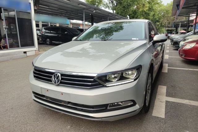 Used Volkswagen Magotan 2018 Facelift 330TSI DSG Luxury Model