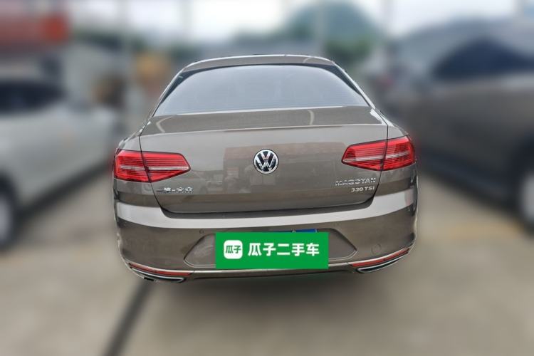 Used Volkswagen Magotan 2018 330TSI DSG Luxury Model Rear