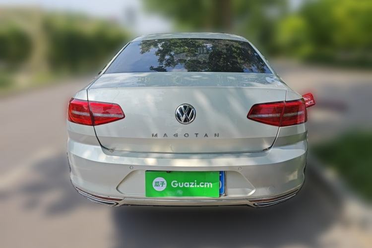 Used Volkswagen Magotan 2018 330TSI DSG Luxury Model Rear