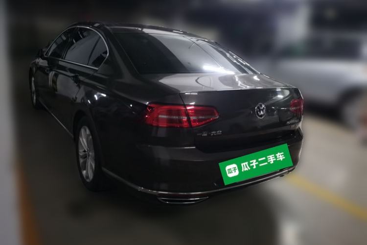 Used Volkswagen Magotan 2018 330TSI DSG Luxury Model Rear Left 45 Deg