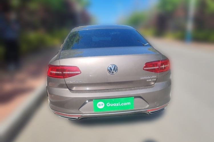 Used Volkswagen Magotan 2018 Facelift 330TSI DSG Luxury Model Rear