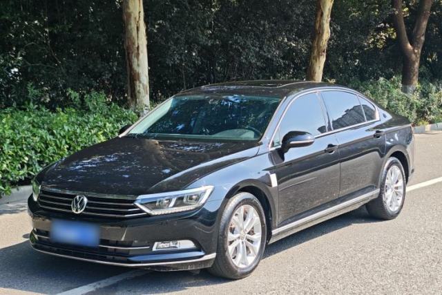 Ojetý Volkswagen Magotan 2019 330TSI DSG Luxury Version China VI Standard