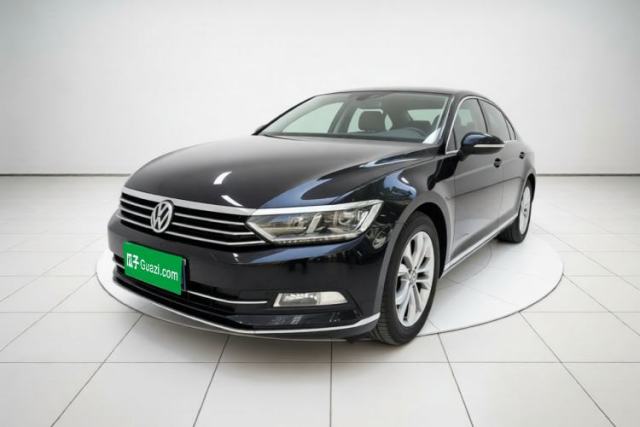 Używany Volkswagen Magotan 2019 330TSI DSG Luxury Version China VI Standard