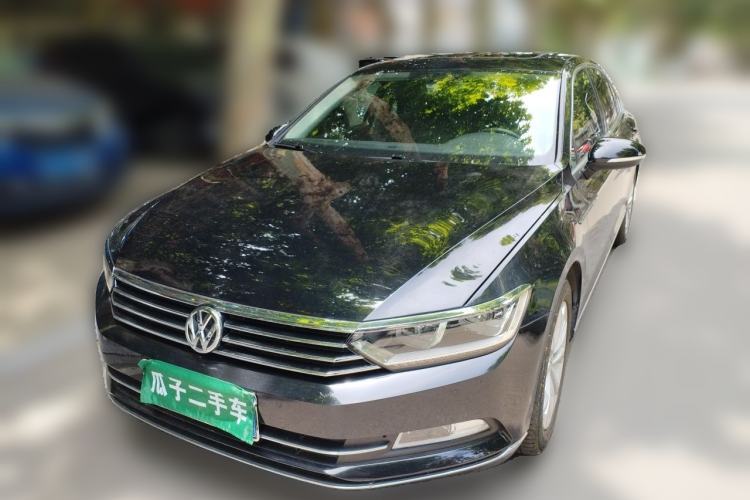 Used Volkswagen Magotan 2019 330TSI DSG Luxury Version China VI Standard Guazi used car, China used car export, Used car for sale, Used  cars, Cheapest cars for sale
