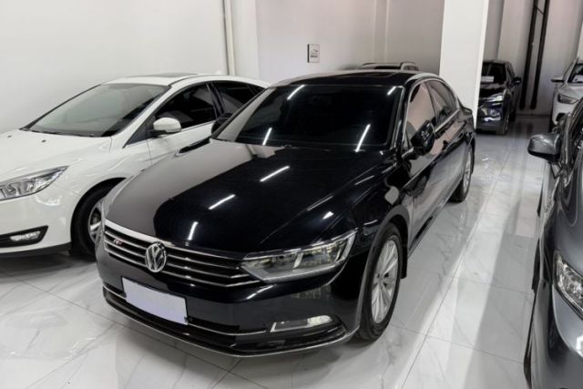 Used Volkswagen Magotan 2019 330TSI DSG Leading Model China VI Standard
