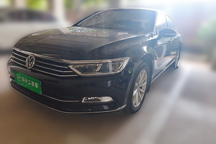 Used Volkswagen Magotan 2019 330TSI DSG Leading Model China VI Standard Guazi used car, China used car export, Used car for sale, Used  cars, Cheapest cars for sale