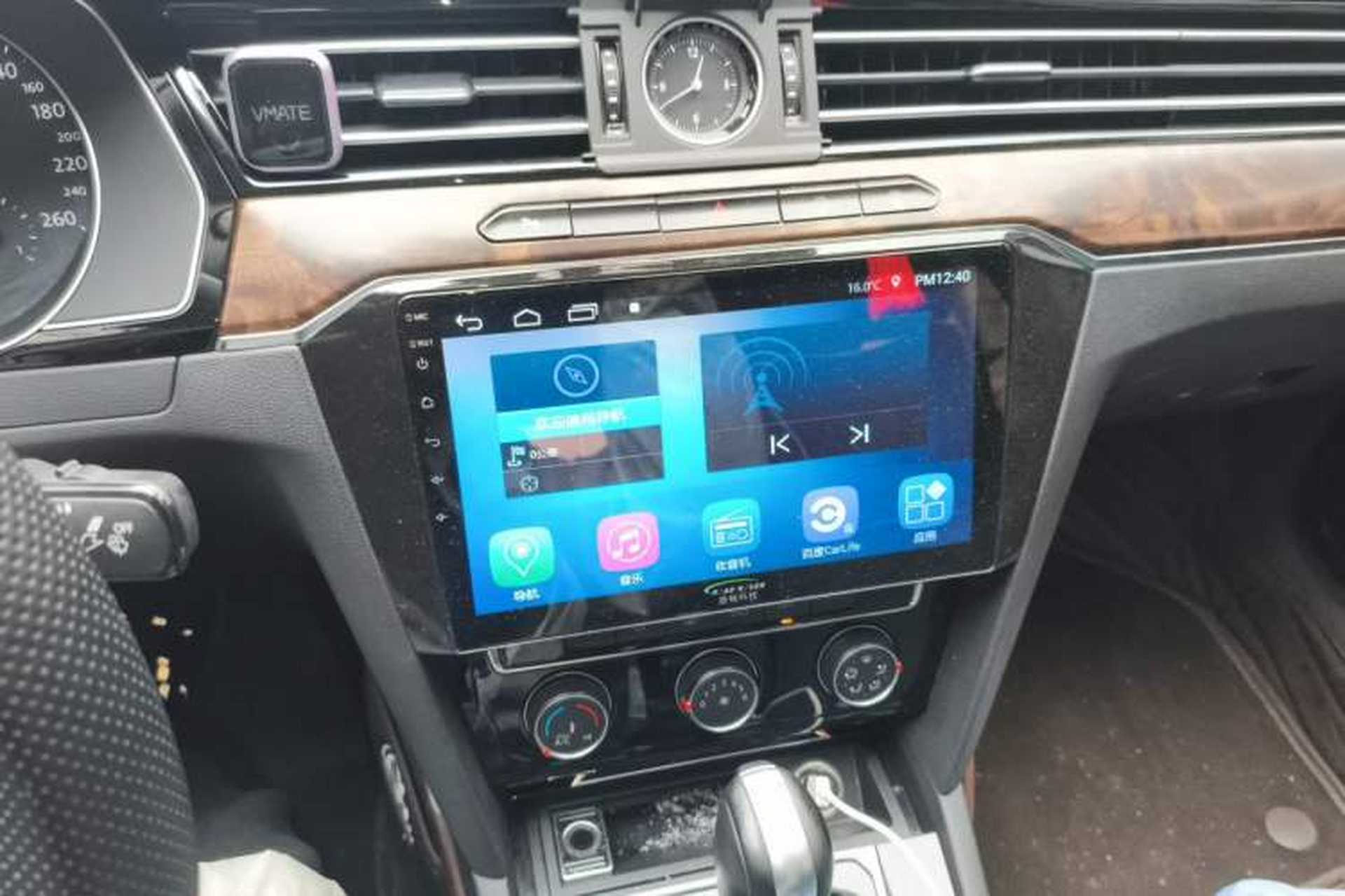 Used Volkswagen Magotan 2019 330TSI DSG Leading Model China VI Standard Audio And AC Panel