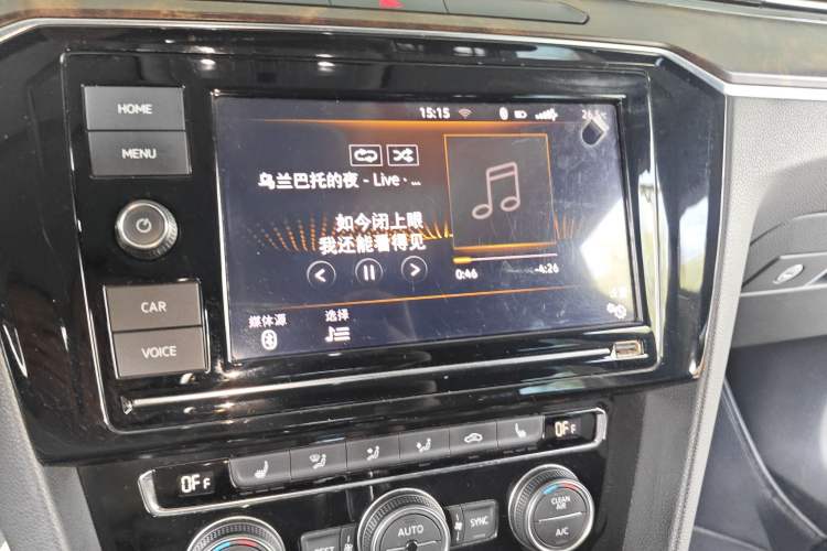 Used Volkswagen Magotan 2019 330TSI DSG Luxury Version China VI Standard Audio And AC Panel
