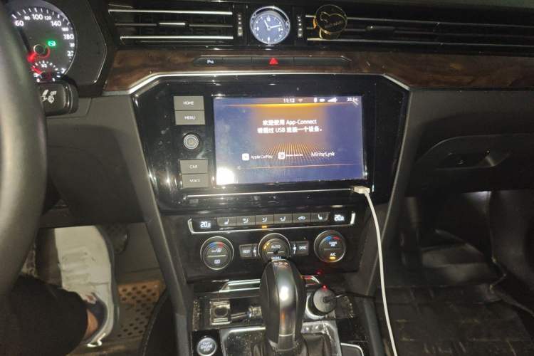 Used Volkswagen Magotan 2019 330TSI DSG Luxury Model China V Standard Audio And AC Panel