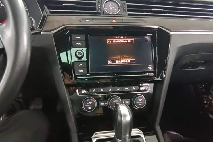 Used Volkswagen Magotan 2019 380TSI DSG Luxury Model China V Standard Audio And AC Panel