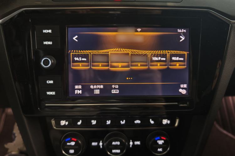 Used Volkswagen Magotan 2019 330TSI DSG Luxury Version China VI Standard Audio And AC Panel