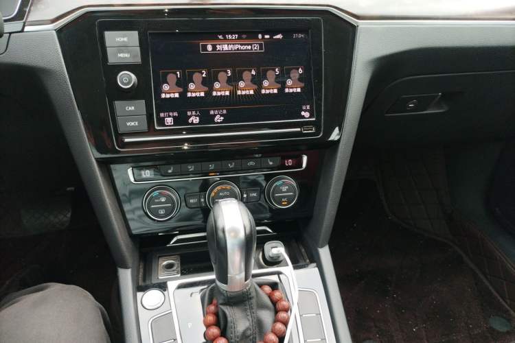 Used Volkswagen Magotan 2019 330TSI DSG Luxury Model China V Standard Audio And AC Panel