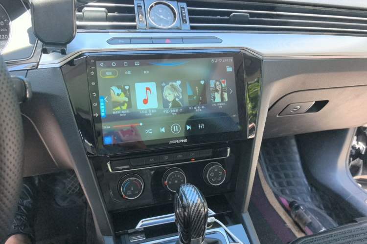 Used Volkswagen Magotan 2019 330TSI DSG Leading Edition China V Standard Audio And AC Panel