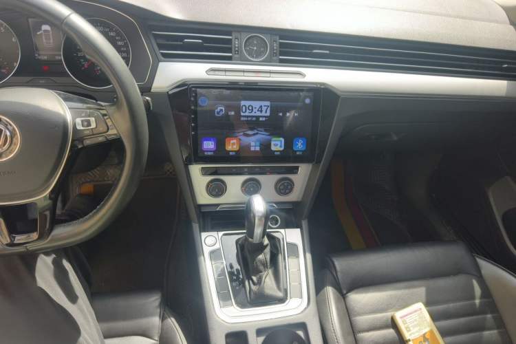 Used Volkswagen Magotan 2019 280TSI DSG Comfort Model China V Standard Audio And AC Panel