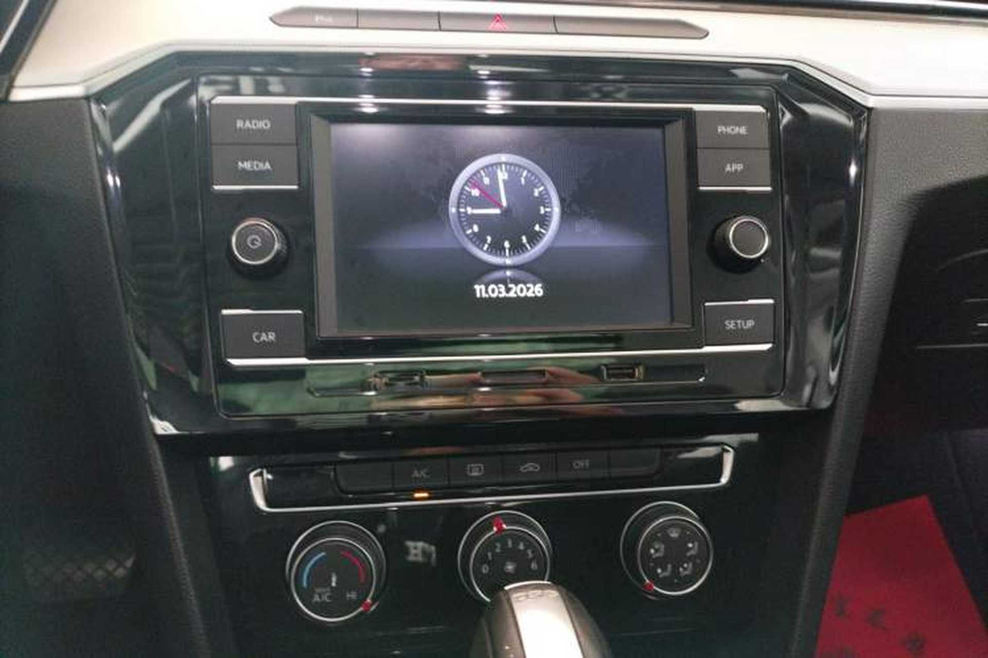 Used Volkswagen Magotan 2019 330TSI DSG Leading Edition China V Standard Audio And AC Panel