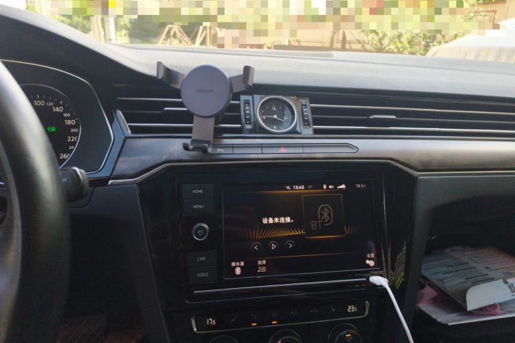 Used Volkswagen Magotan 2019 330TSI DSG Luxury Version China VI Standard Audio And AC Panel