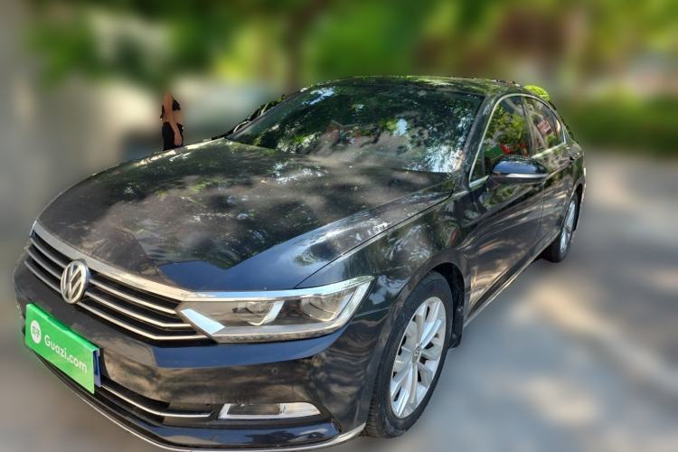 Used Volkswagen Magotan 2019 330TSI DSG Luxury Version China VI Standard Guazi used car, China used car export, Used car for sale, Used cars, Cheapest cars for sale