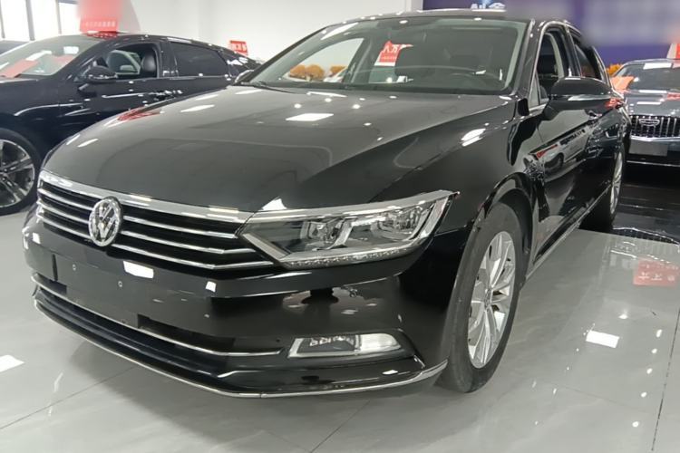Used Volkswagen Magotan 2019 380TSI DSG Luxury Model China V Standard Guazi used car, China used car export, Used car for sale, Used  cars, Cheapest cars for sale