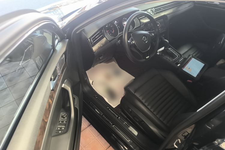 Used Volkswagen Magotan 2019 330TSI DSG Luxury Model China V Standard Driver Seat