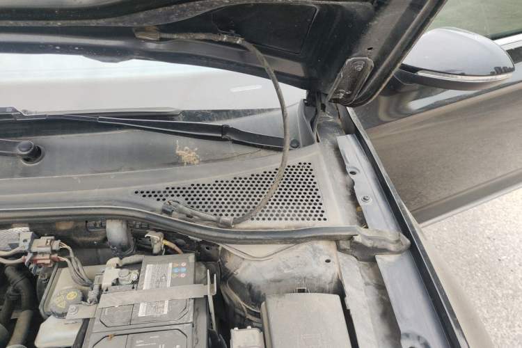 Used Volkswagen Magotan 2019 280TSI DSG Leading Model China V Standard Engine Bay Left
