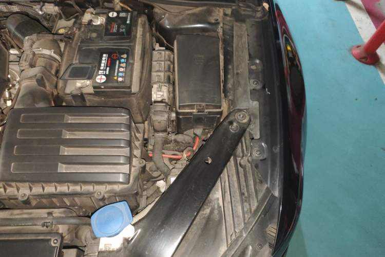 Used Volkswagen Magotan 2019 330TSI DSG Luxury Model China V Standard Engine Bay Left