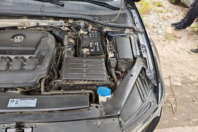Used Volkswagen Magotan 2019 330TSI DSG Luxury Model China V Standard Engine Bay Left