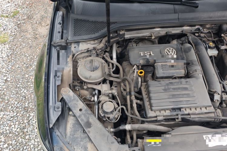 Used Volkswagen Magotan 2019 280TSI DSG Comfort Model China VI Standard Engine Bay Right