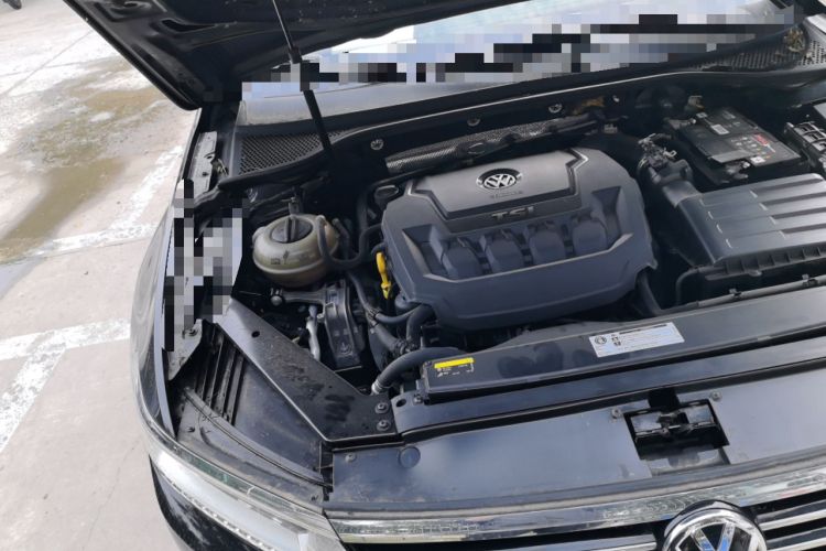 Used Volkswagen Magotan 2019 330TSI DSG Luxury Model China V Standard Engine Bay Right
