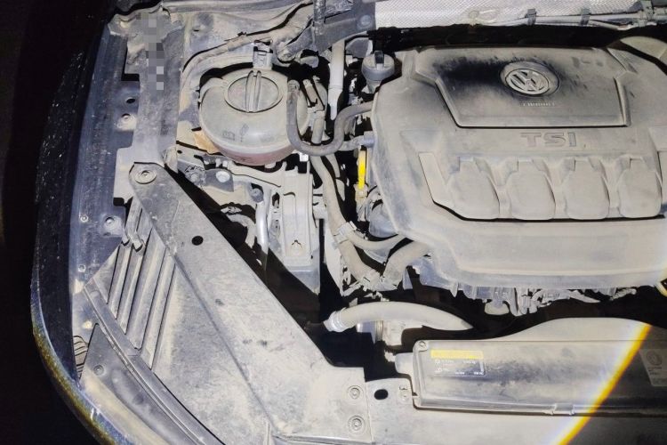 Used Volkswagen Magotan 2019 330TSI DSG Luxury Model China V Standard Engine Bay Right