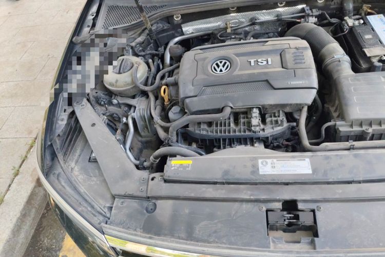 Used Volkswagen Magotan 2019 380TSI DSG Prestige Model China V Standard Engine Bay Right