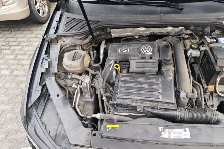 Used Volkswagen Magotan 2019 280TSI DSG Comfort Model China V Standard Engine Bay Right