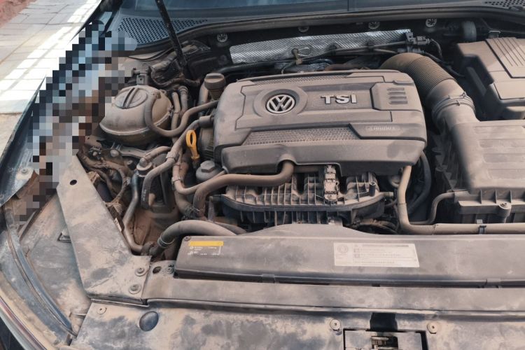 Used Volkswagen Magotan 2019 380TSI DSG Prestige Model China VI Standard Engine Bay Right