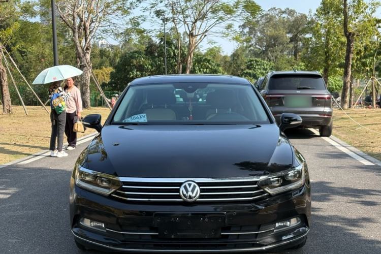 Used Volkswagen Magotan 2019 380TSI DSG Flagship Version China VI Standard Exterior 1